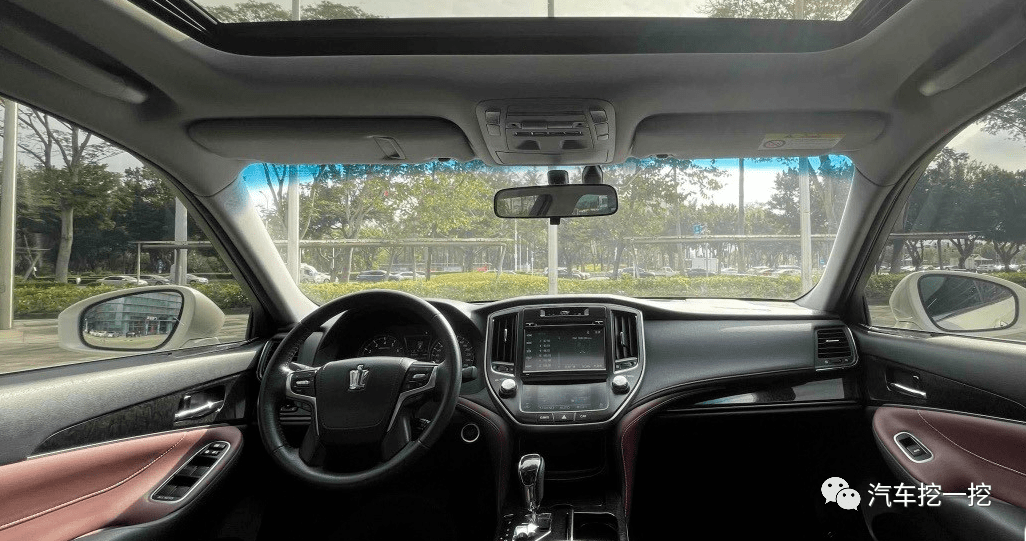 皇冠信用盘在哪里开通_从75万跌倒16.5万皇冠信用盘在哪里开通,现在却混到停产,成为最失败的日系豪车