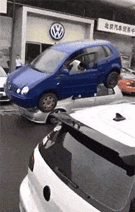 皇冠信用盘怎么弄_轻松一刻:用了这么久的表情包皇冠信用盘怎么弄,今天终于见到真人版了,哈哈哈