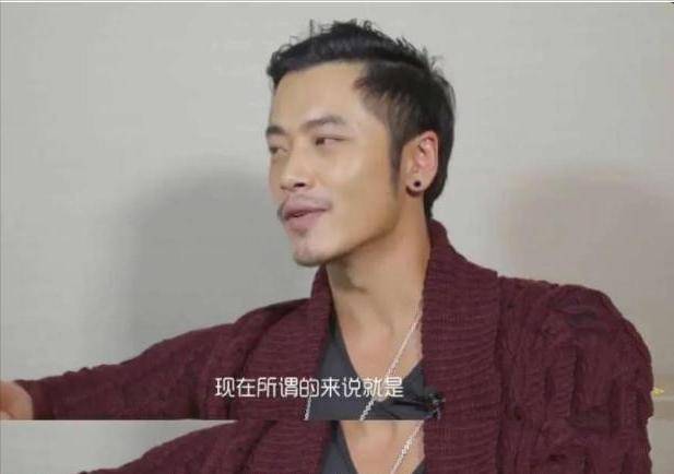 Crown Football Network_父亲是央视“一哥”Crown Football Network,他低调娶影后之女,39岁生一女成人生赢家