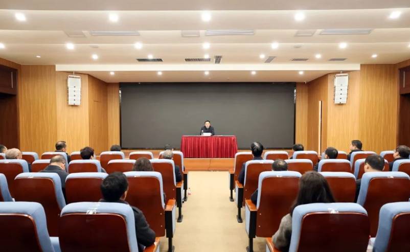 皇冠信用代理流程_昆明市长节前被查皇冠信用代理流程,节后昆明市四套班子集中开展警示教育活动