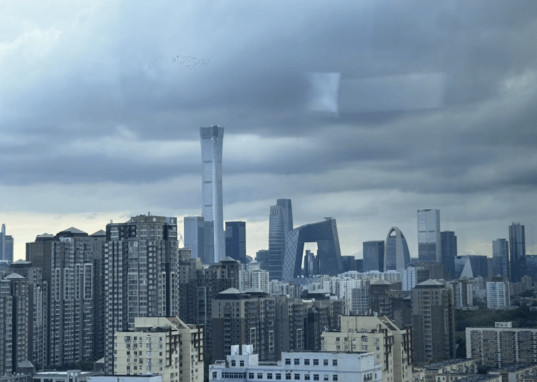 皇冠信用会员账号注册_头最铁的年轻人皇冠信用会员账号注册,买房只买顶楼