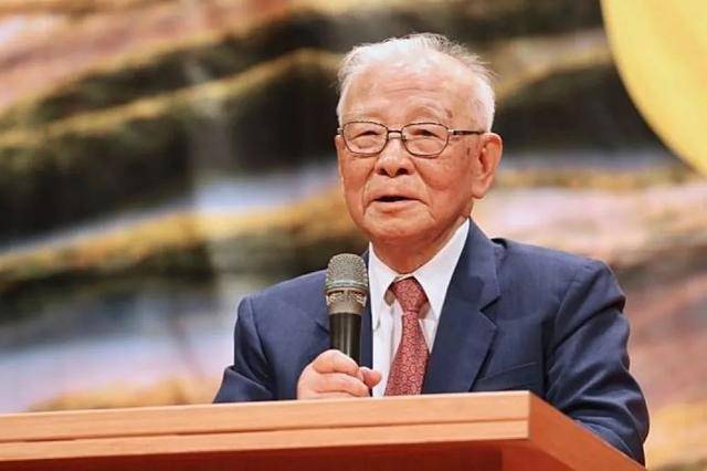 皇冠信用盘申请条件
_心系祖国统一皇冠信用盘申请条件
,107岁统派精神领袖许历农去世