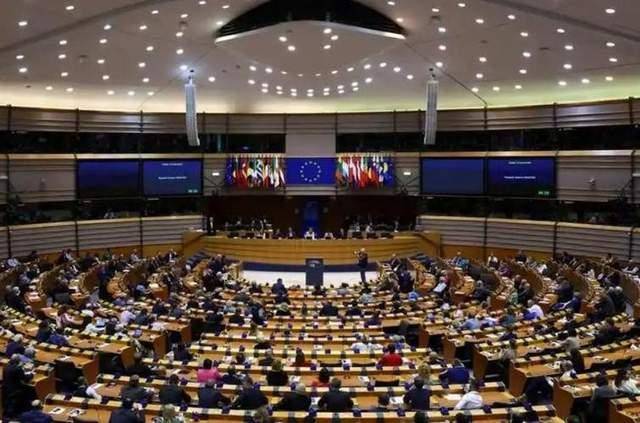 皇冠信用网平台
_神奇脑回路！欧盟以为“打赢中国”皇冠信用网平台
，只要开除冯德莱恩就行了