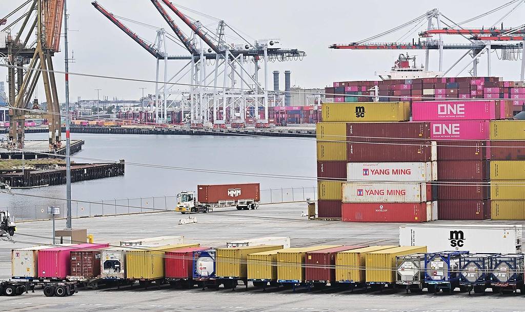 皇冠信用網在线申请
_靠岸中国货船数“归零”皇冠信用網在线申请
,美国西海岸港口官员惊到了