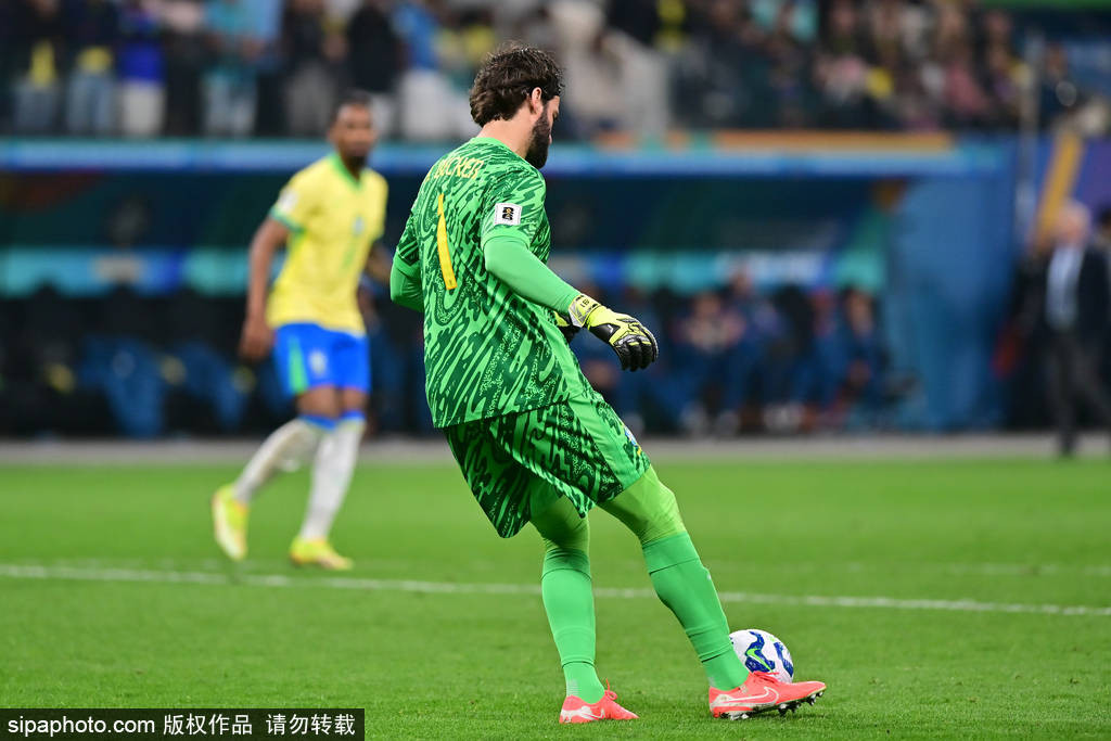 世界杯买球
_世预赛-库尼亚助攻维尼修斯制胜 巴西1-0巴拉圭提前2轮出线