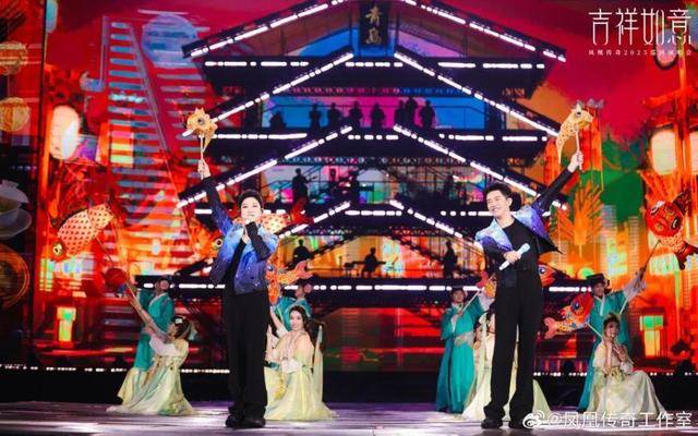 世界杯官网
_凤凰传奇青岛连唱三场世界杯官网
,演唱会变身城市消费升级新密码!