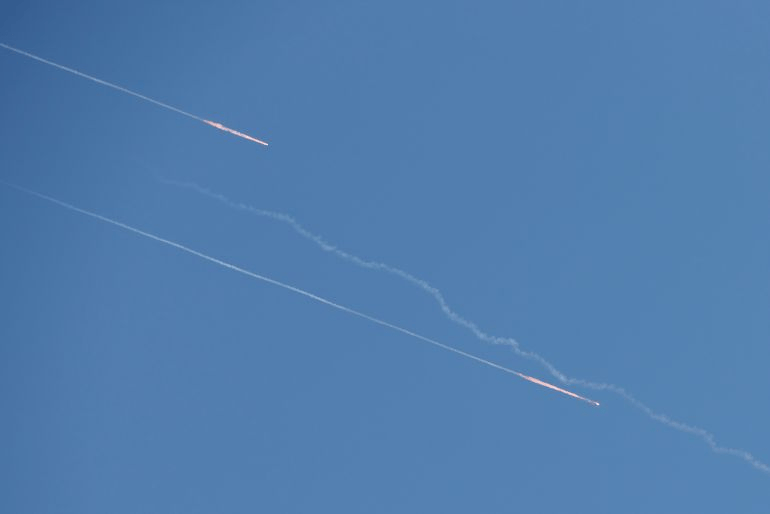 富明尼斯RJ v蔚山_以军:伊朗最新一次袭击向以色列发射约25枚弹道导弹