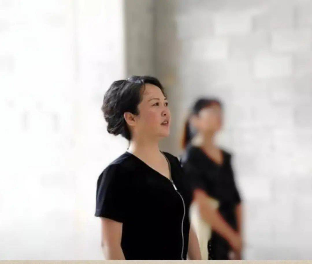 尤文图斯v外傣_贵州一落马女干部被双开尤文图斯v外傣,通报称其搞权色交易,违规收受礼品礼金