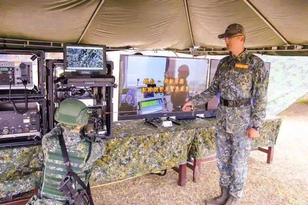 施拿钟基 v 马里汉姆
_阅兵前瞻:我们有必要展示一下最新面貌施拿钟基 v 马里汉姆
,给世界增加一点"确定性"