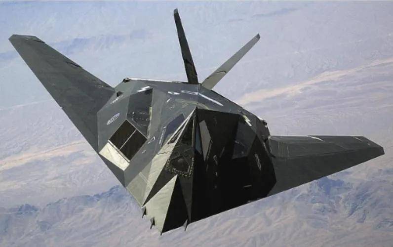 反恐精英投注_B-2横穿中国轰炸伊朗反恐精英投注,中国雷达没有发现?这是正常人想出来的?