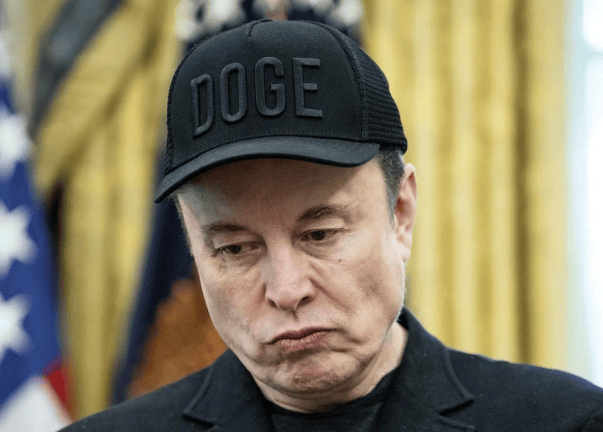 利物浦VS伯恩茅斯_最后通牒已下利物浦VS伯恩茅斯,马斯克对2.5亿人发誓,誓要让特朗普付出惨痛代价