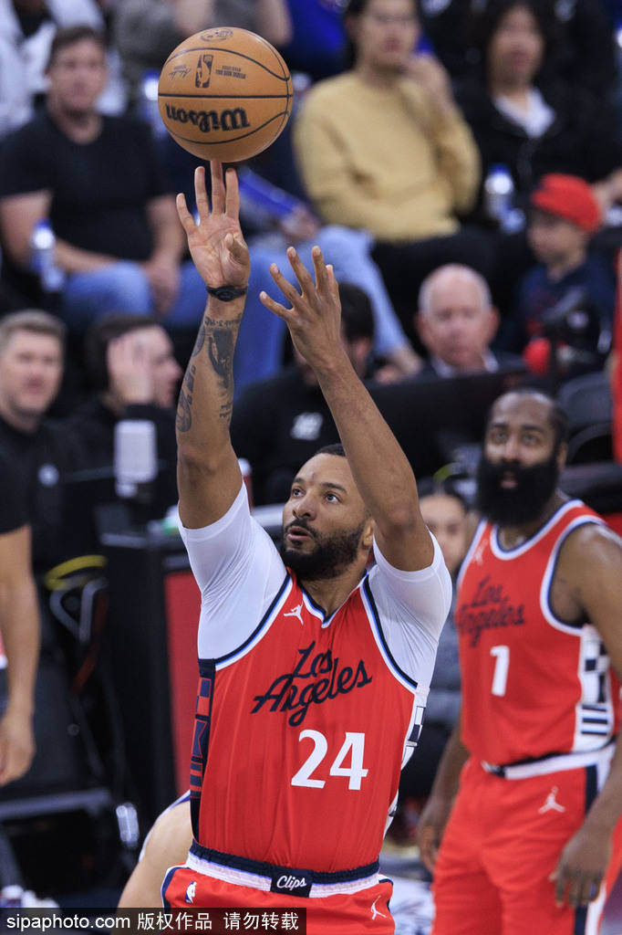 拉瓦勒VS圣埃蒂安_快船、热火、爵士三方交易:约翰·柯林斯加盟快船的深远影响