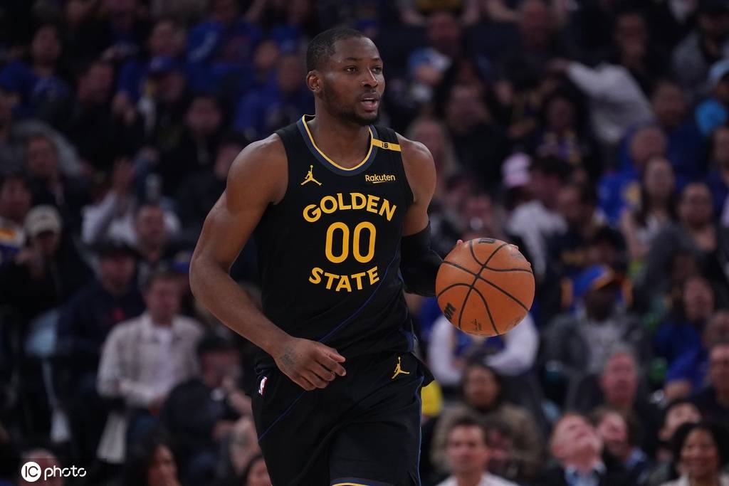 弗鲁米嫩塞vs切尔西_勇士夏窗至今为何颗粒无收弗鲁米嫩塞vs切尔西?库明加并非唯一绊脚石