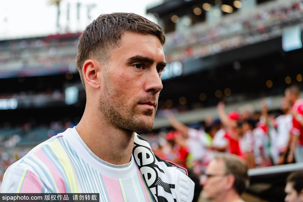 2025-2026荷兰乙组联赛赛程积分_尤文图斯与弗拉霍维奇决裂:从顶级射手到尴尬离场的全解析