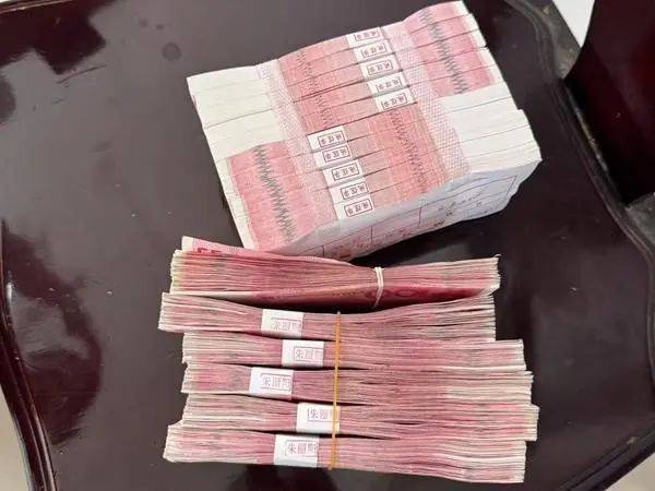 WNBA盘口_上海女子花8.8元买了个电扇WNBA盘口,接下来发生的事让她惊出一身冷汗