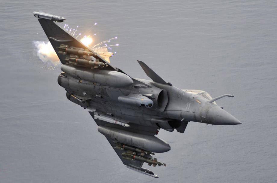 皇冠信用网代理_3名阵风飞行员当场阵亡皇冠信用网代理,超250人战死,终于明白印度为何拒绝公布伤亡人数