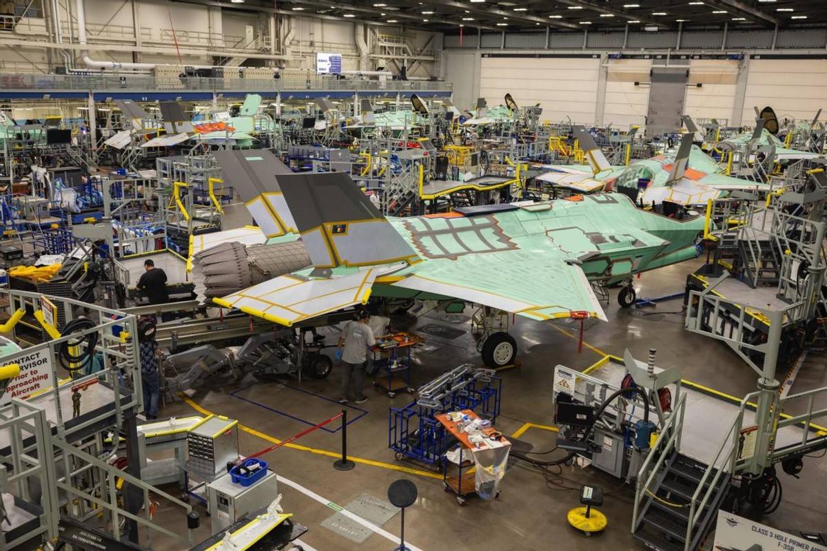 皇冠代理盘口
_近4000吨稀土运往美国皇冠代理盘口
,中国锁定两名“帮凶”,反制措施已经在路上