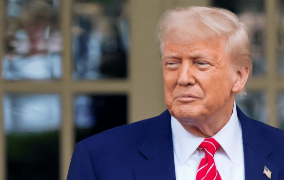 皇冠登一登二登三区别
_演都不演了!当着非洲领导人面皇冠登一登二登三区别
,特朗普直言:你们报名字和国家就可以了