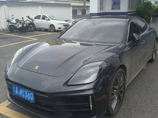 皇冠信用網代理_离奇皇冠信用網代理!昆明一辆140万的保时捷在停车场凭空消失