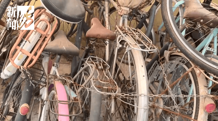 皇冠信用網代理申请_上海一小区车位被长年霸占!居民窝火皇冠信用網代理申请,物业却不敢动……危险!