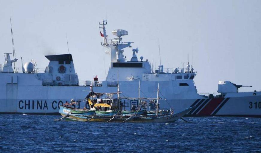 皇冠信用网登3代理_69海里对峙!美军与19国联合演习之际皇冠信用网登3代理,中方052D携带高超音速导弹,直接近距离震慑