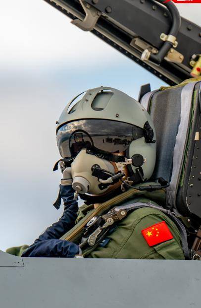 皇冠代理管理端_1668对325架!中日战机2025年的最新对比皇冠代理管理端,中国空军稳压日本空自