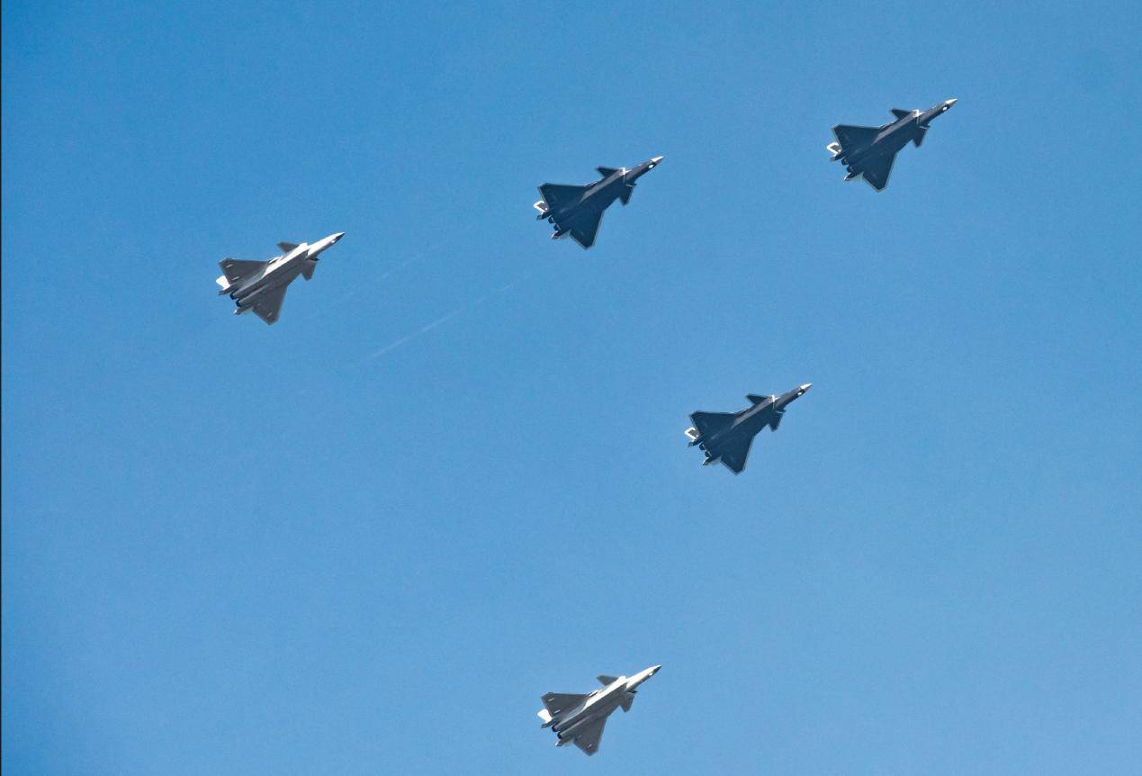 皇冠代理管理端_1668对325架!中日战机2025年的最新对比皇冠代理管理端,中国空军稳压日本空自