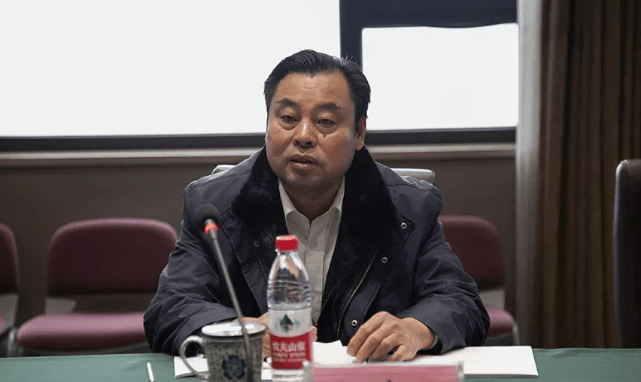 皇冠信用網怎么申请_周末打虎皇冠信用網怎么申请!杨青录被查