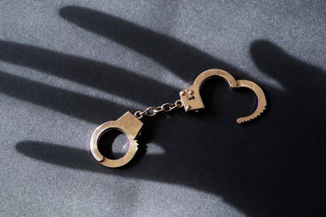 皇冠信用網账号申请_妻子抑郁症发作伤夫皇冠信用網账号申请,丈夫反杀被判无期 专家:完全超出防卫可能涵盖范围,量刑合理