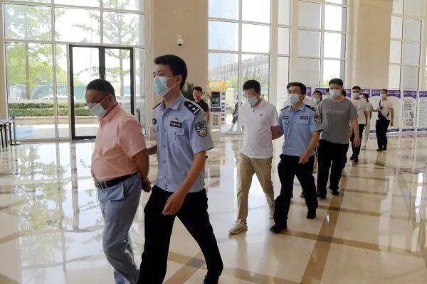 皇冠信用平台出租出售_武汉警方:已打掉一特大犯罪团伙皇冠信用平台出租出售!