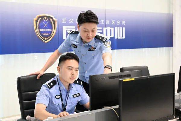 皇冠信用平台出租出售_武汉警方:已打掉一特大犯罪团伙皇冠信用平台出租出售!