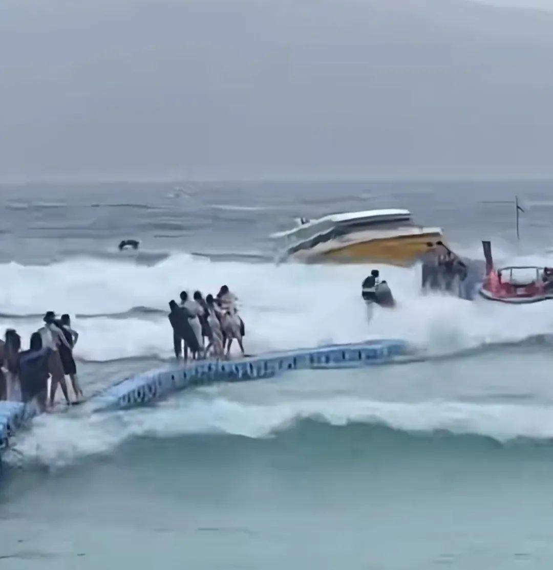 皇冠信用网会员注册_中国女游客被砸身亡!女儿崩溃:原定明天回国皇冠信用网会员注册,刚退休的年纪,意外先到了!