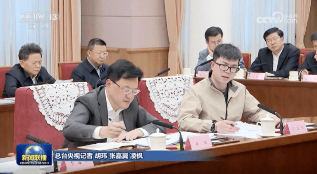 皇冠信用网怎么弄_14天市值暴涨234亿元皇冠信用网怎么弄,7次提示风险!280万粉丝博主的公司出手,拟豪掷21亿元!背后大佬是华为前副总裁