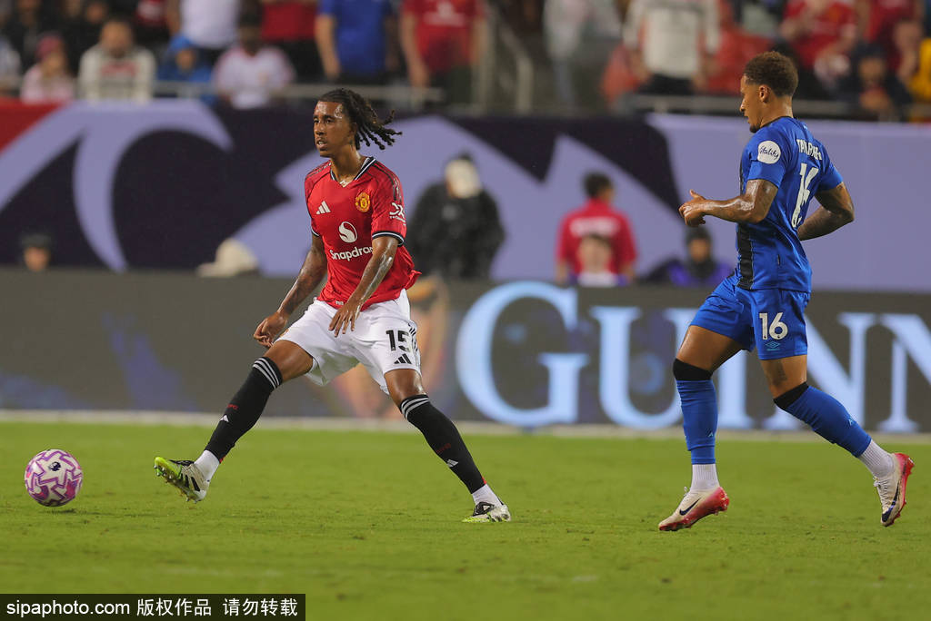 新版hga050_曼联主帅阿莫林慧眼识珠:19岁小将威廉姆斯一战成名