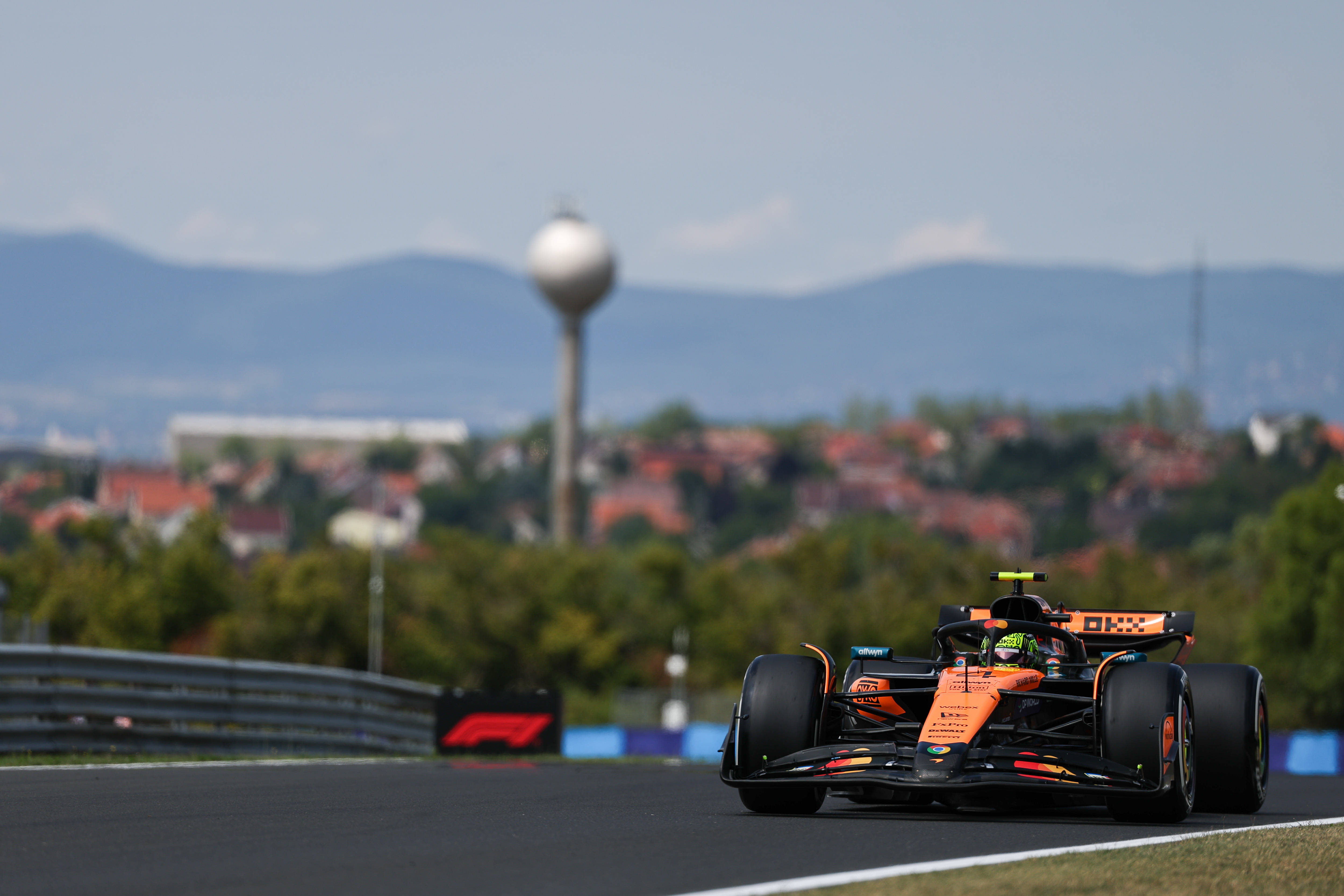 皇冠信用網怎么代理_(体育)赛车——F1匈牙利大奖赛:排位赛赛况