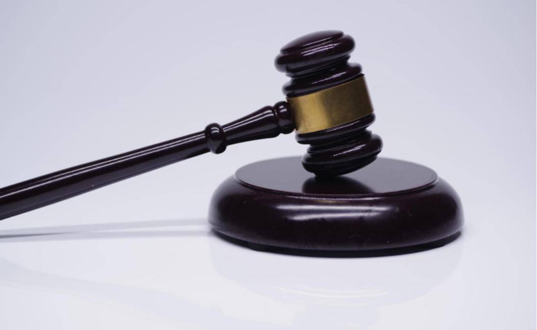 怎么开皇冠信用_丈夫整理遗物发现亡妻生前向已婚男转账93万怎么开皇冠信用,还被对方称为“老婆”!法院判全额返还