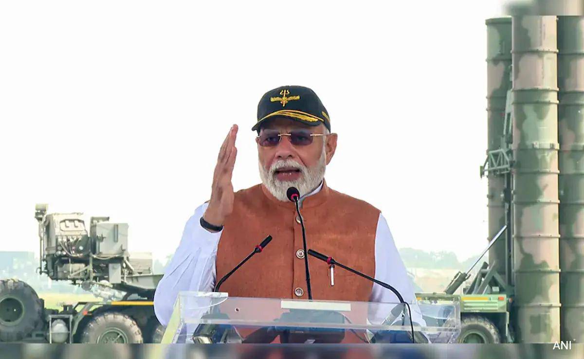 俄罗斯甲组联赛_6000枚S400也没拦住歼-10C?俄媒一句不经意的话俄罗斯甲组联赛,又令印度破防了