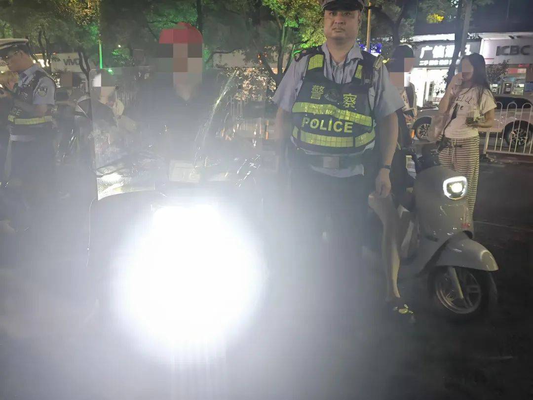 匈牙利甲组联赛_多地严查“人造太阳”匈牙利甲组联赛!湖南交警提醒