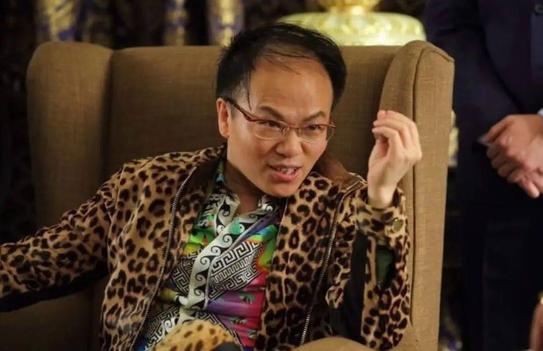 皇冠信用網庄家_导演郑某峰涉嫌猥亵儿童已被批捕皇冠信用網庄家,此前多位演员自曝曾被他侵害