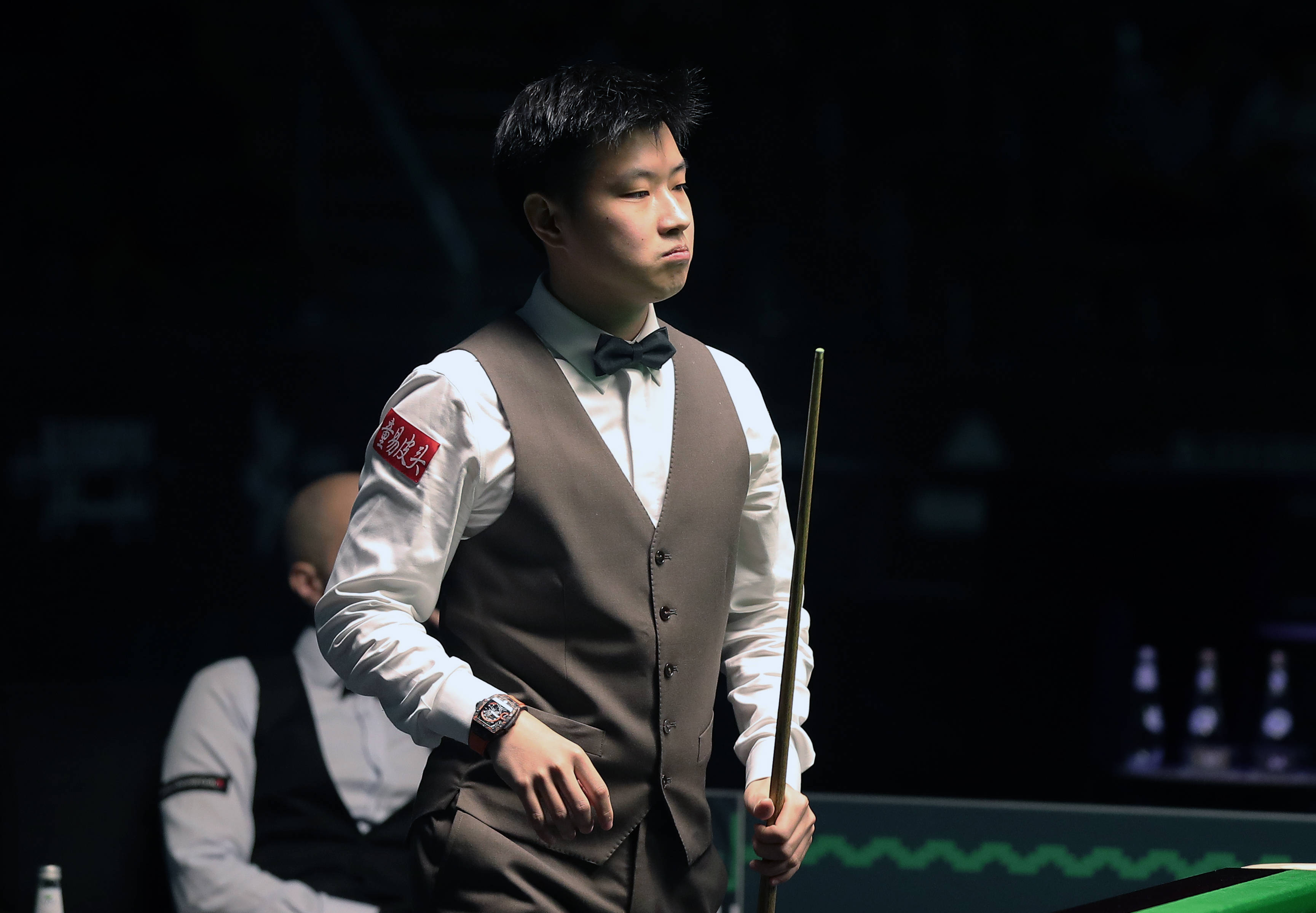 皇冠信用最新地址_（体育）斯诺克——沙特大师赛：赵心童晋级16强