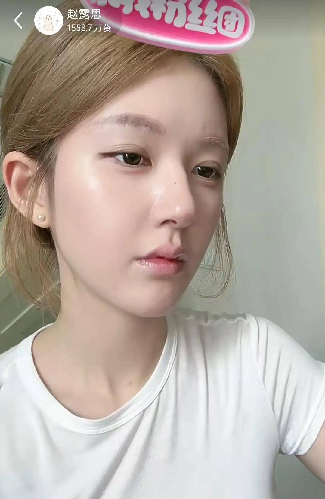 皇冠信用网会员开户_赵露思陷“假助农”风波后皇冠信用网会员开户,陕西一村干部回应:确有企业进村收“冰雹果”,价格比正常果低