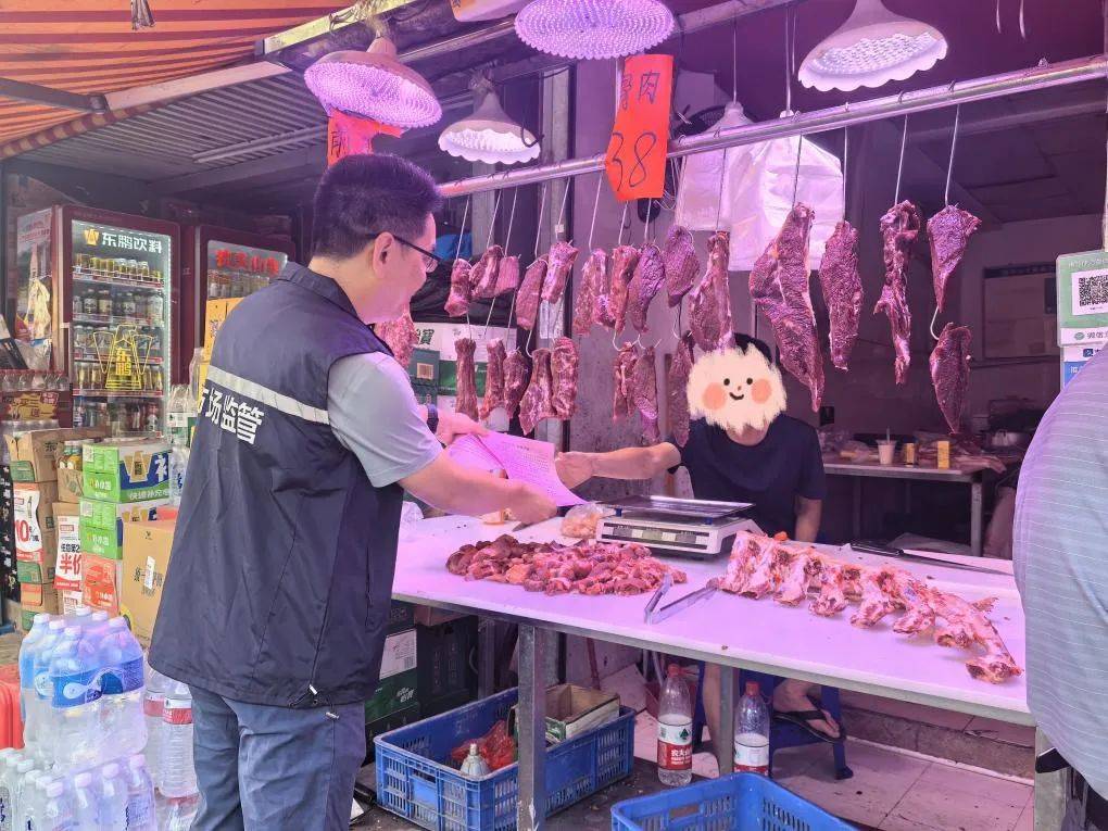 皇冠信用網_重拳整治皇冠信用網!石岐街道开展假冒伪劣食品专项排查整治行动