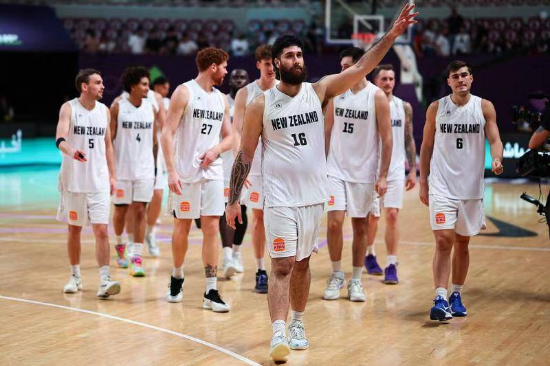 皇冠信用網在哪里开通_前瞻|中国男篮半决赛对阵新西兰 考验后卫线防守能力