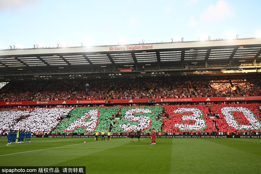 皇冠信用网会员_英超揭幕战-埃基蒂克传射萨拉赫破门 利物浦4-2伯恩茅斯