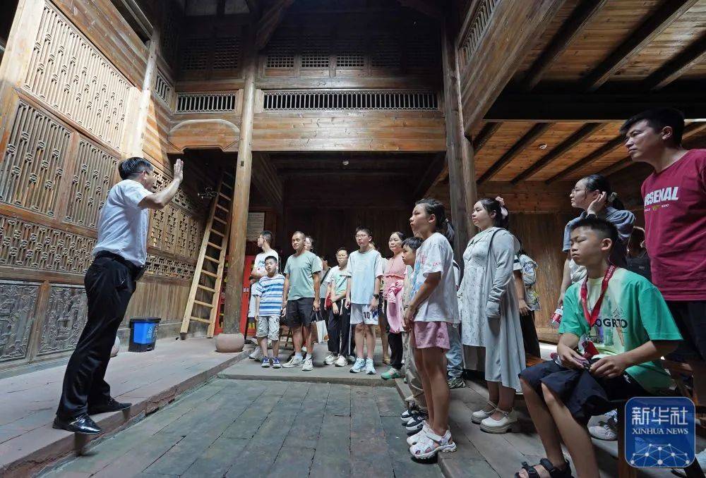 皇冠信用网开通_日本投降后皇冠信用网开通，他代表中国参加东京审判