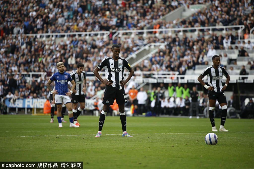 信用网怎么开户
_伊萨克拒绝纽卡破纪录薪水信用网怎么开户
!只愿加盟利物浦的背后故事