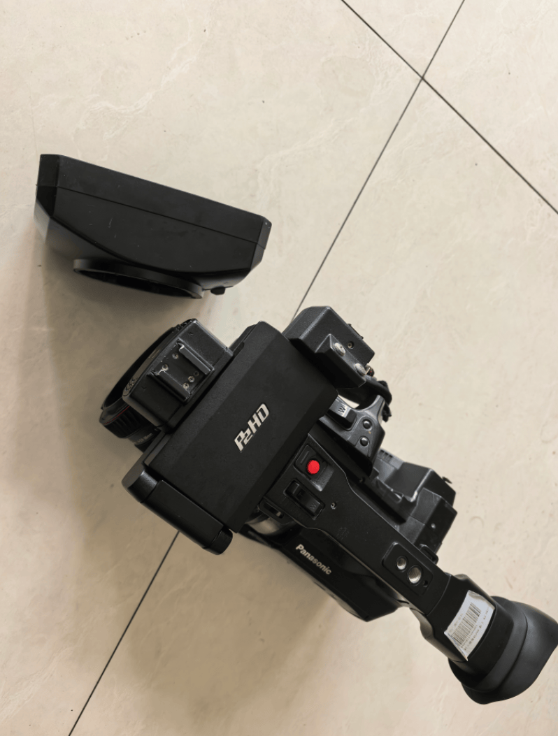 皇冠信用網登123
_愤怒皇冠信用網登123
!昆明电视台女记者采访时被打 摄像机遭损坏