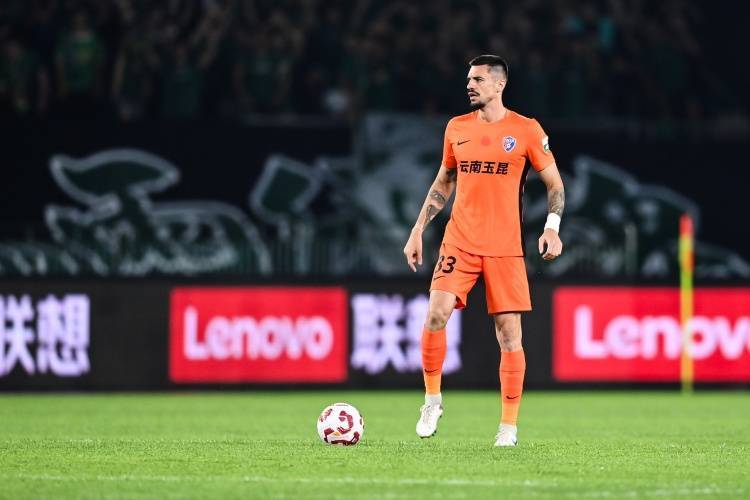 皇冠信用网代理注册
_玉昆落后且少一人作战!记者:全队对判罚很不满意皇冠信用网代理注册
,动作也失控