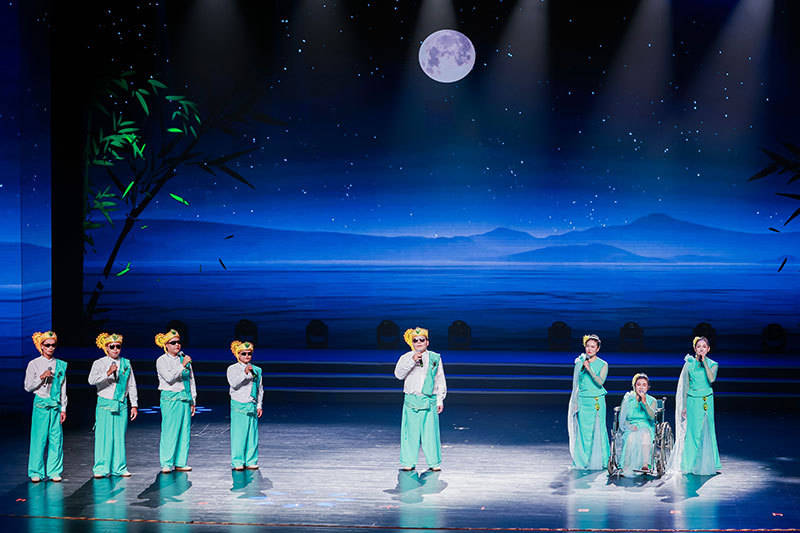 hga030怎么开户
_全国残疾人艺术汇演云南代表队载誉而归