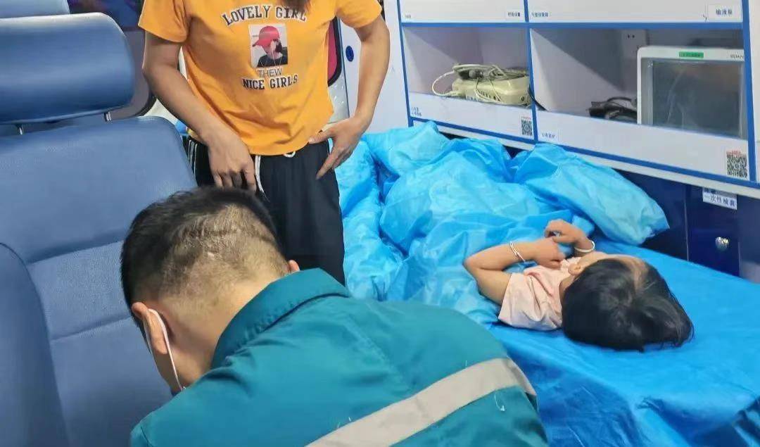 皇冠信用網登123出租
_湖南新韶突然失踪的2岁女孩平安找到皇冠信用網登123出租
,当地公安:在距离家1公里外的山林石缝中发现